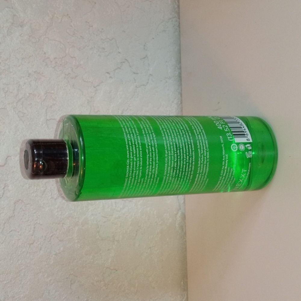 NEXXT Green Nourishing Shower Gel - Picture 2 of 2